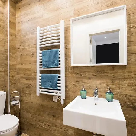 Lella 2 - Duplex - Epicenter Of * Belgrad