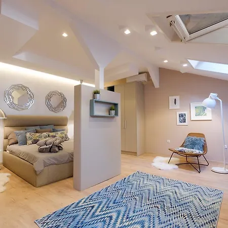 Lella 2 - Duplex - Epicenter Of דירה בלגרד